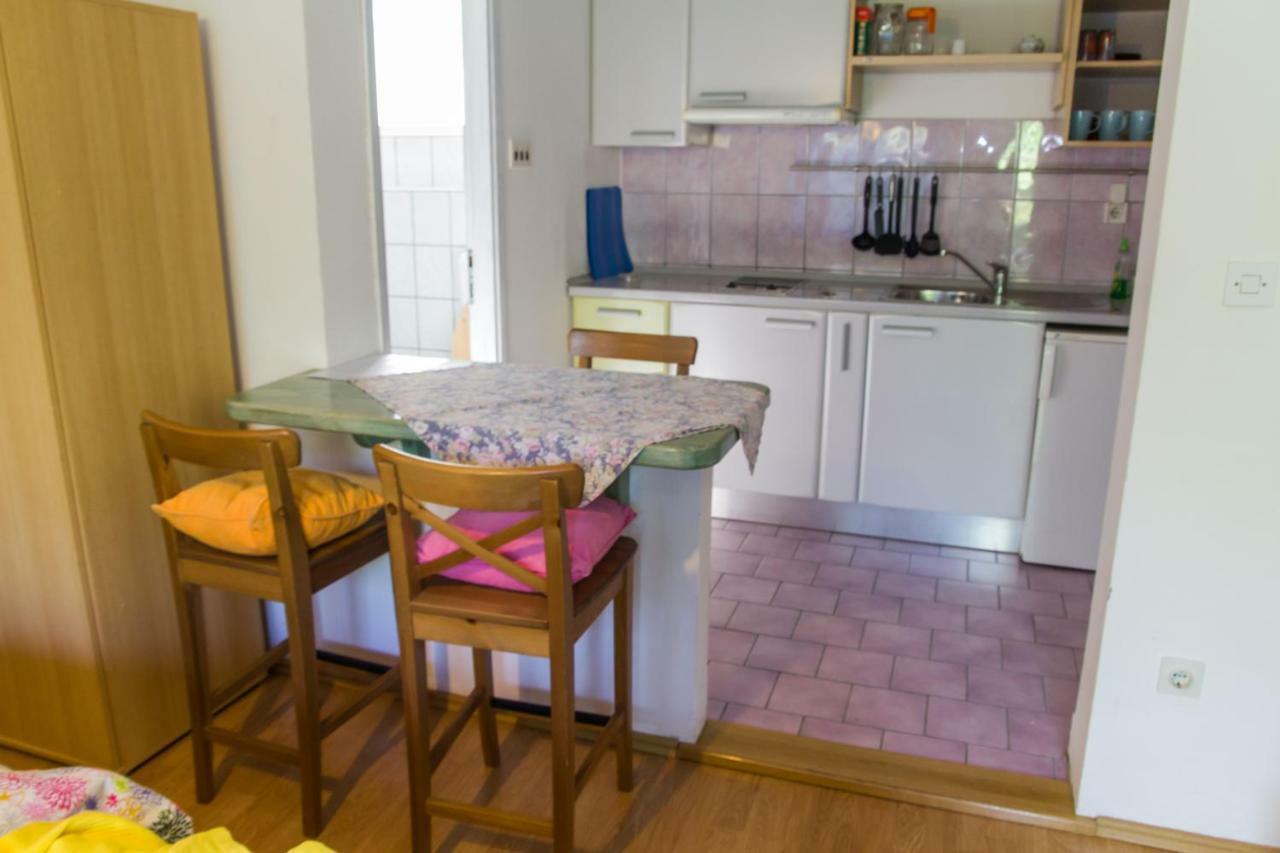 Ferienwohnung Karmen Veli Lošinj Exterior foto