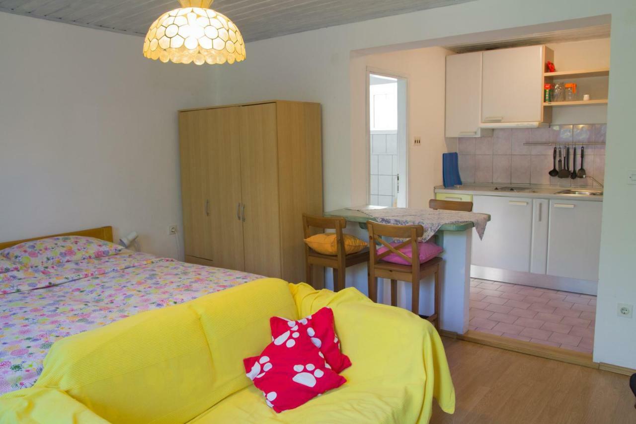Ferienwohnung Karmen Veli Lošinj Exterior foto